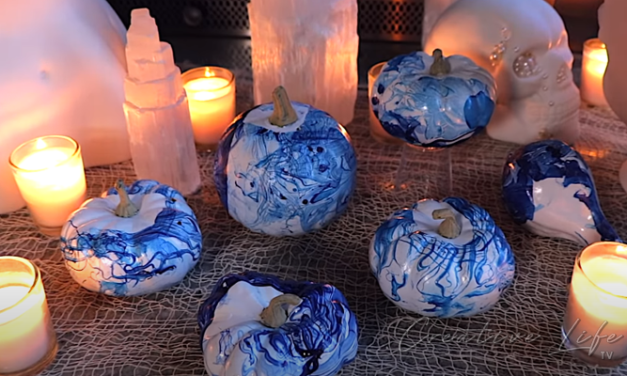 How To Make Marbled Blue Pumpkins DIY