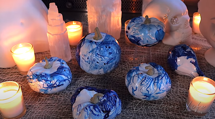 How To Make Marbled Blue Pumpkins DIY